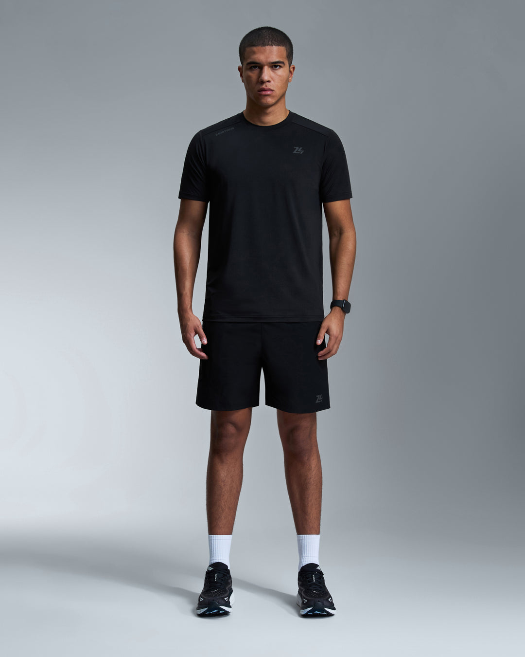 Essential Tee Black