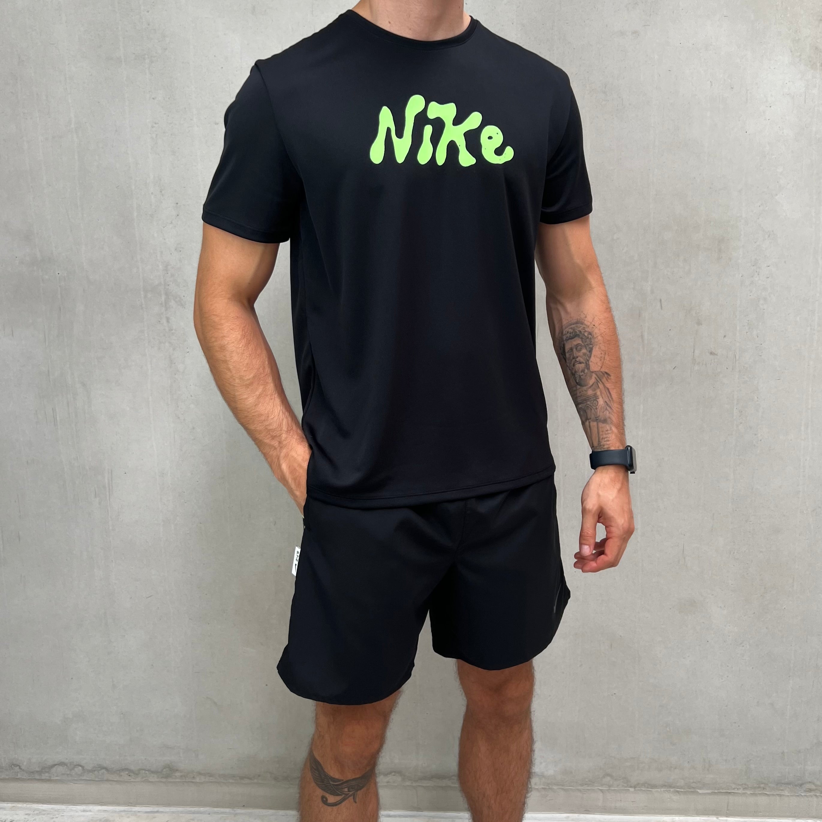 nike miler black shorts