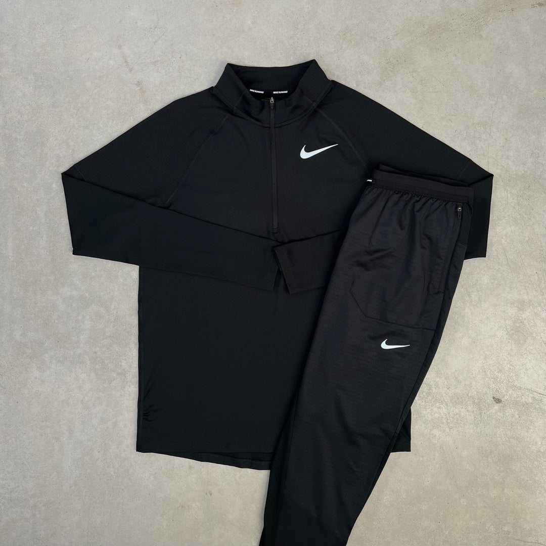 Half zip nike hot sale tracksuit