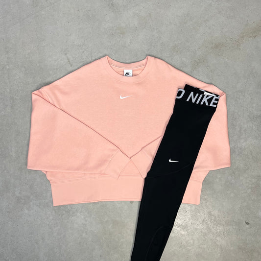 Pink and discount black nike sweatsuit