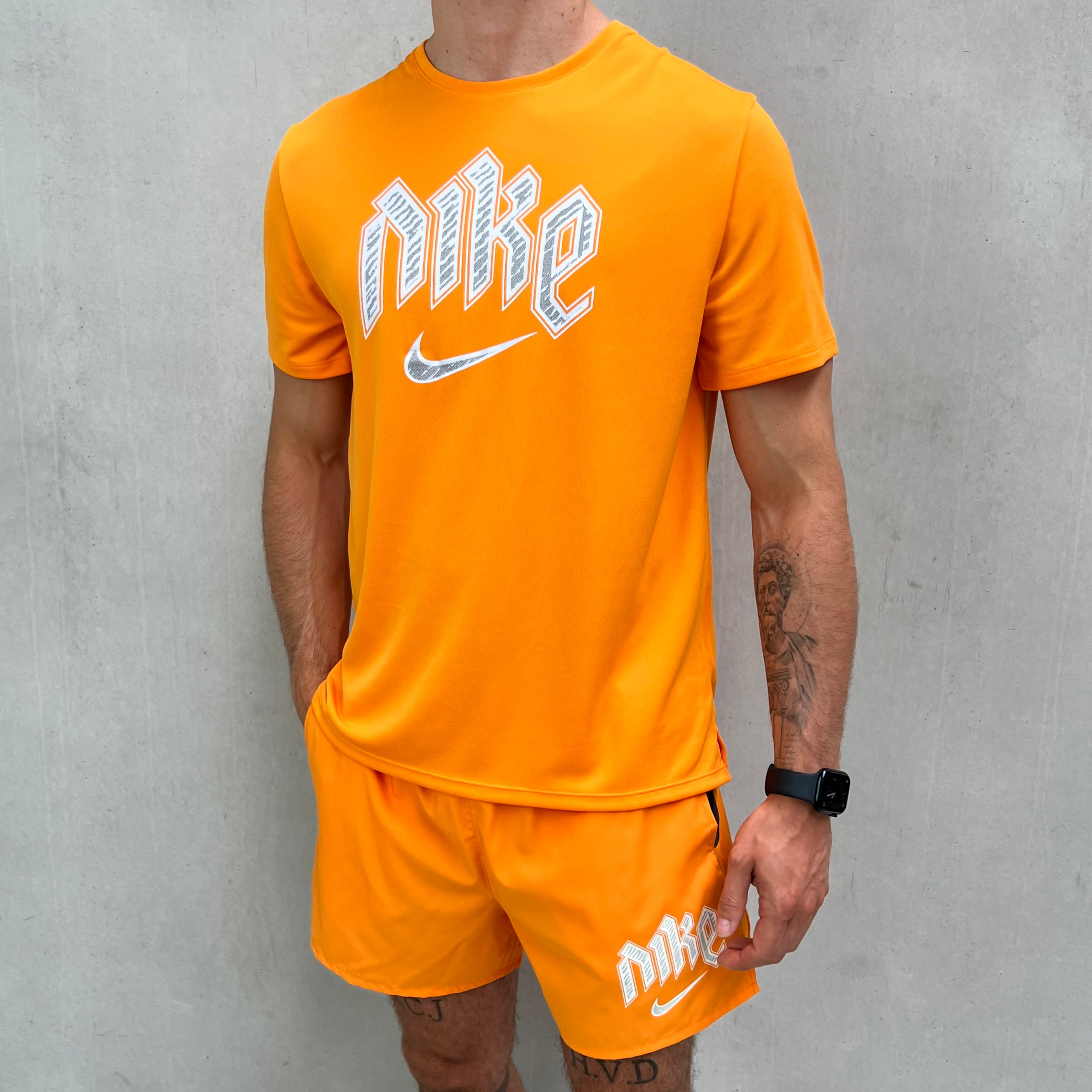 Orange nike set best sale