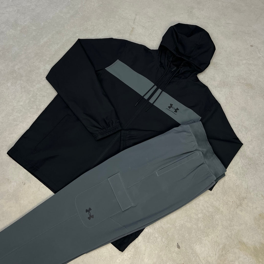 Under Armour Windbreaker Cargo Tracksuit Black Grey