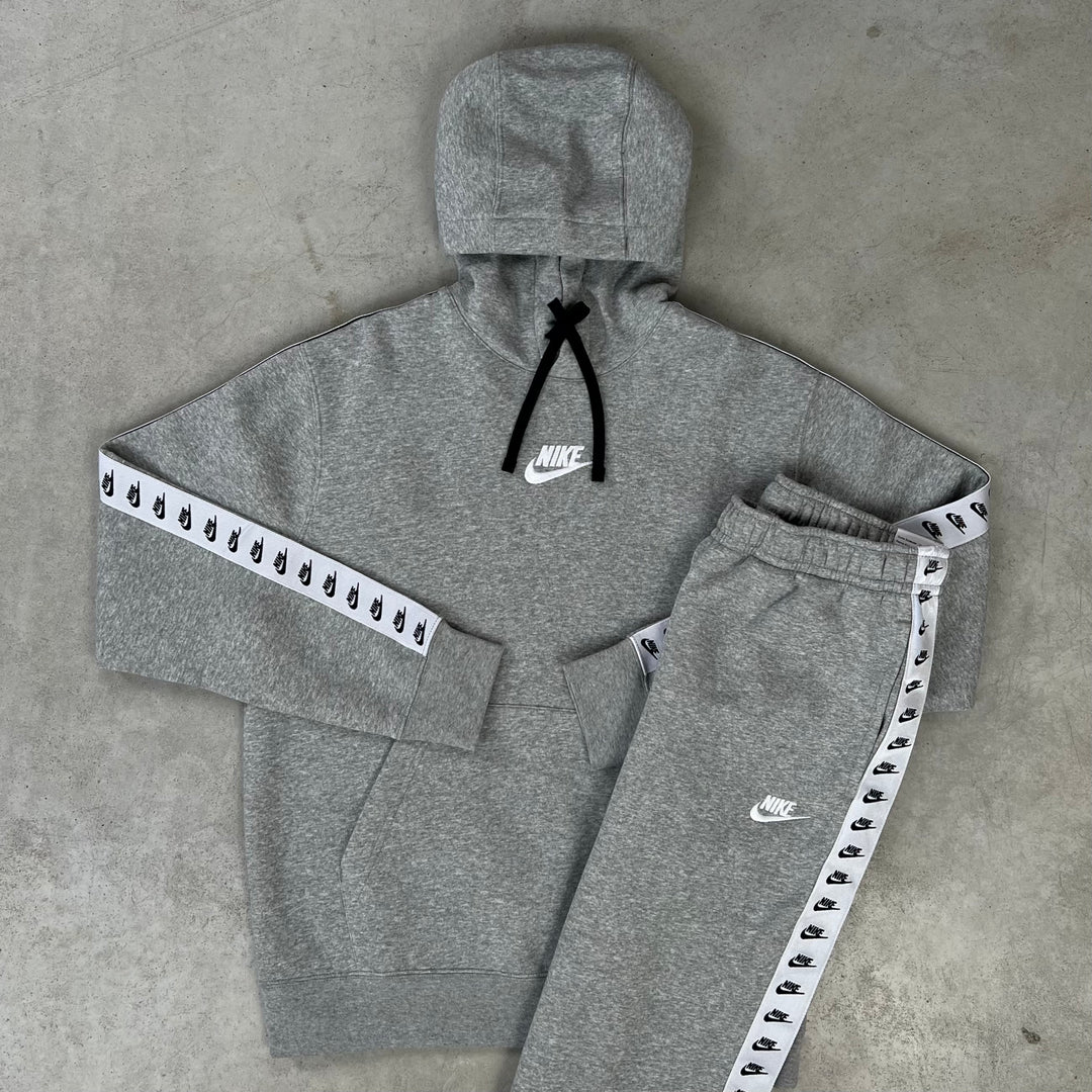 Nike Essential Fleece Tracksuit Grey