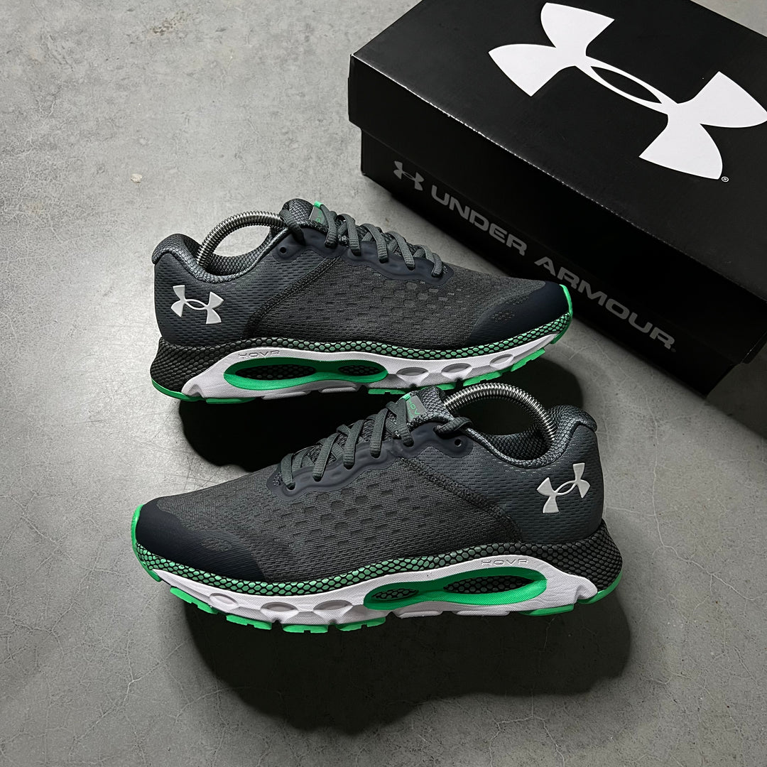 Under armour grey top and green shoes