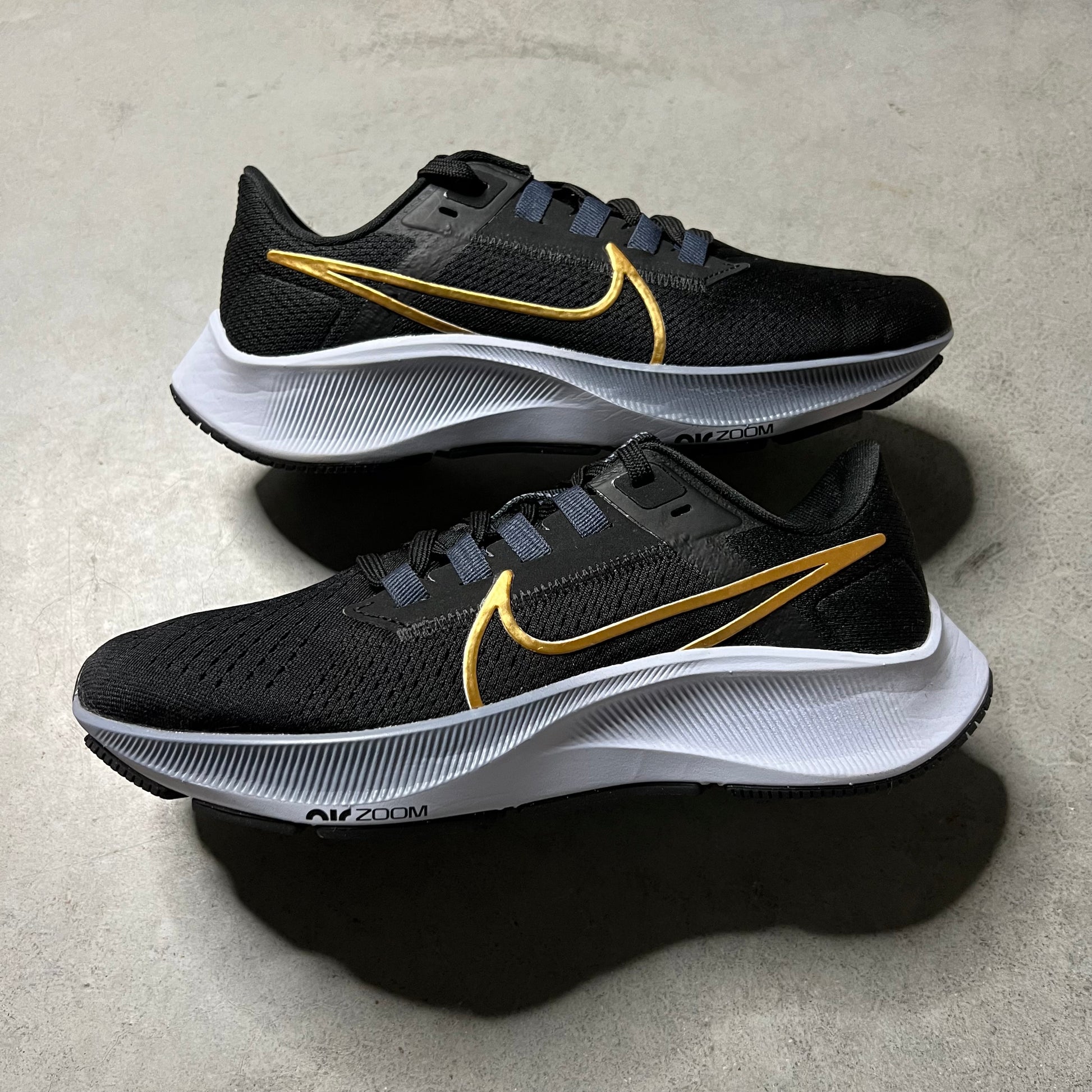 Nike black and gold trainers womens Clearance